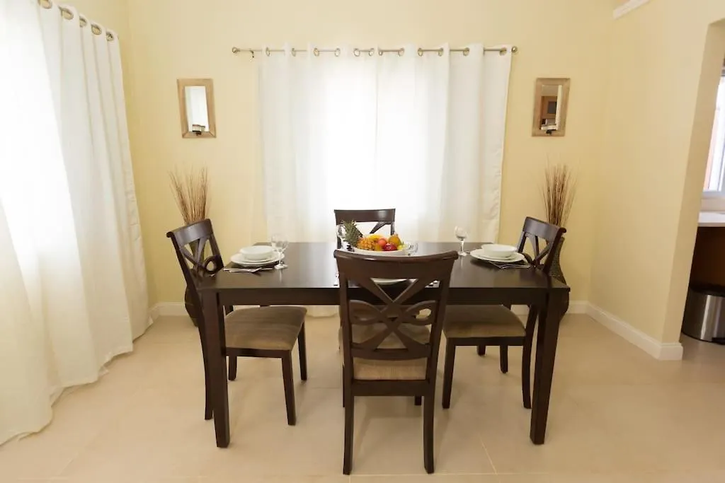 Shade Villa @ Richmond - Ocho Rios